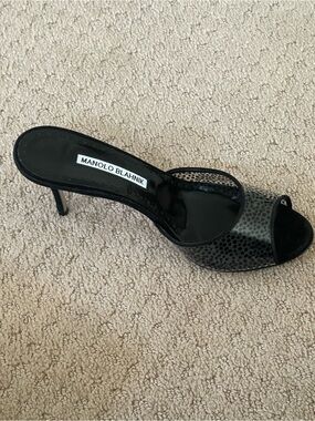 Manolo Blahnik Jadifa 70 Suede PVC Mules 37